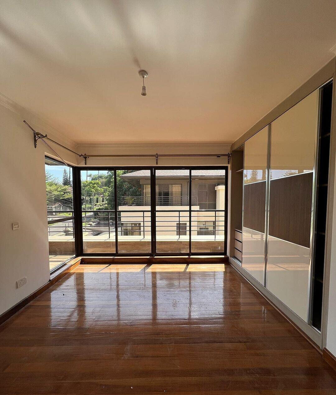 Expansive 5-Bed Townhouse in Secure Gated Community - Lavington