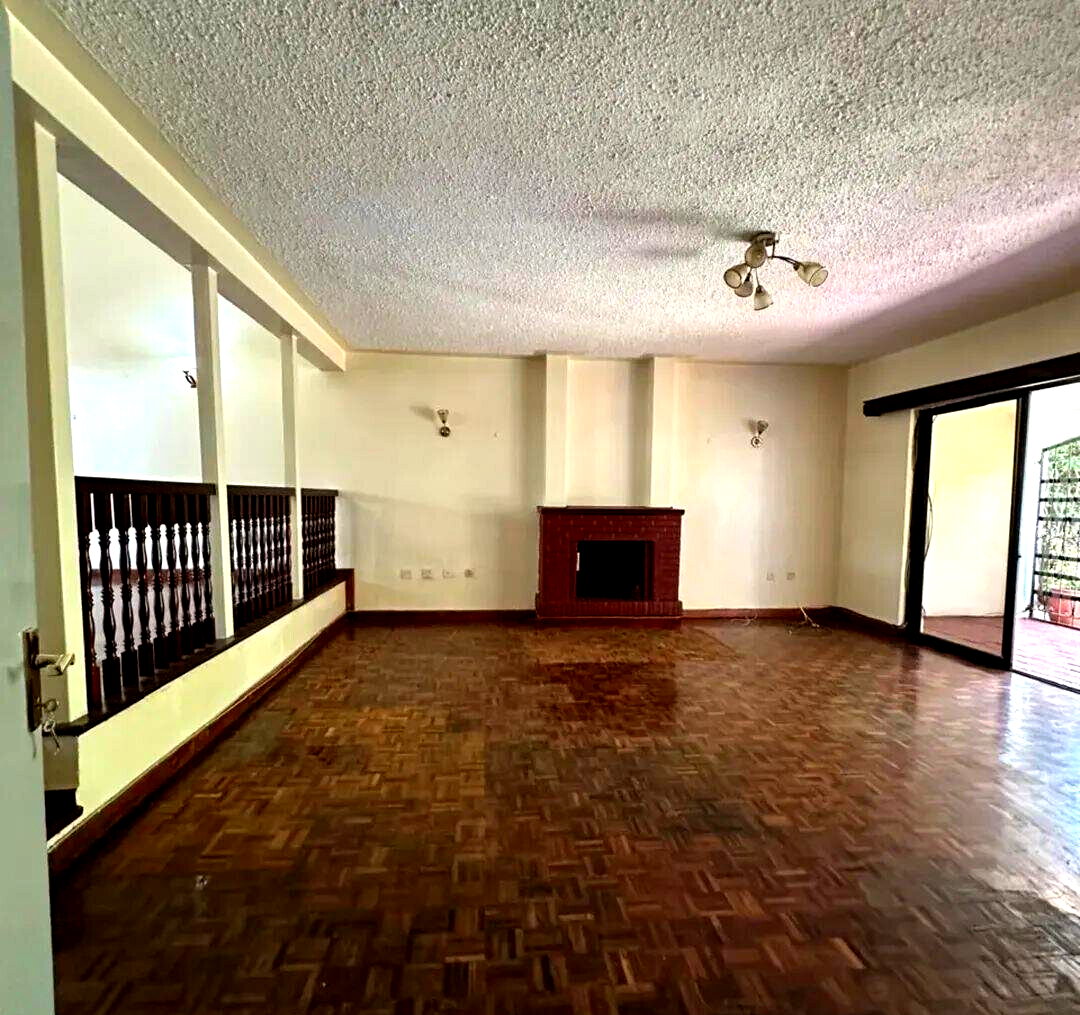 4BR Corner Townhouse with Fireplace & Private Garden - Lavington