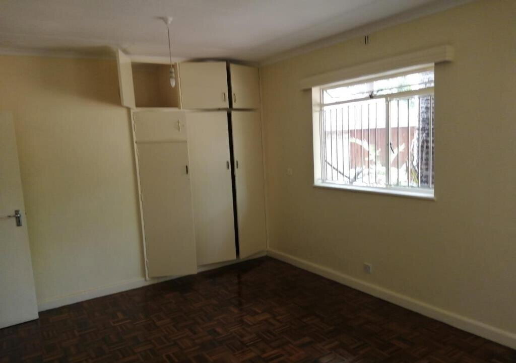 0.8 Acre Lavington Bungalow at KSh 260K
