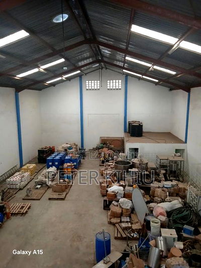 Warehouse to Let 5500sqft Off Enterprise Rd - Image 3