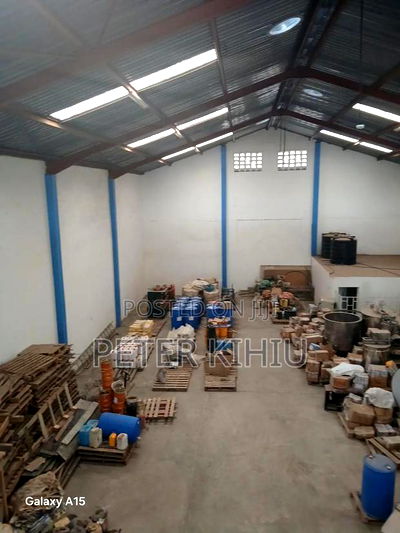 Warehouse to Let 5500sqft Off Enterprise Rd - Image 2