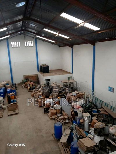 Warehouse to Let 5500sqft Off Enterprise Rd - Image 5