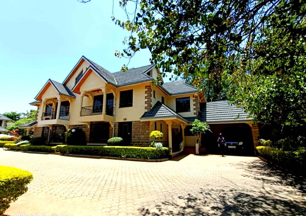 Six 5BR All-Ensuite Townhouses on 0.75 Acres - Kileleshwa