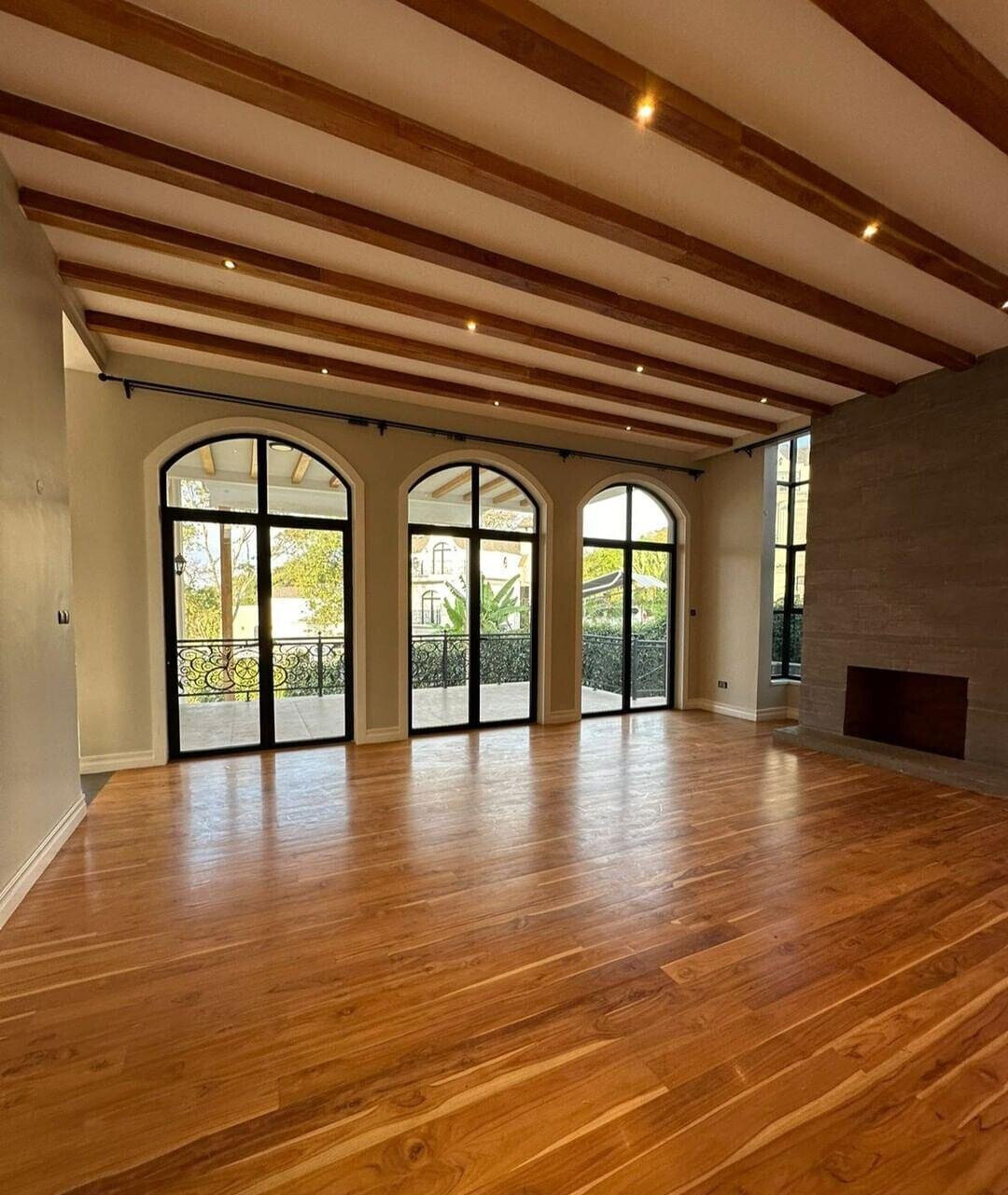 5-Ensuite Townhouse with Heated Pool & Rooftop Terrace - Loresho