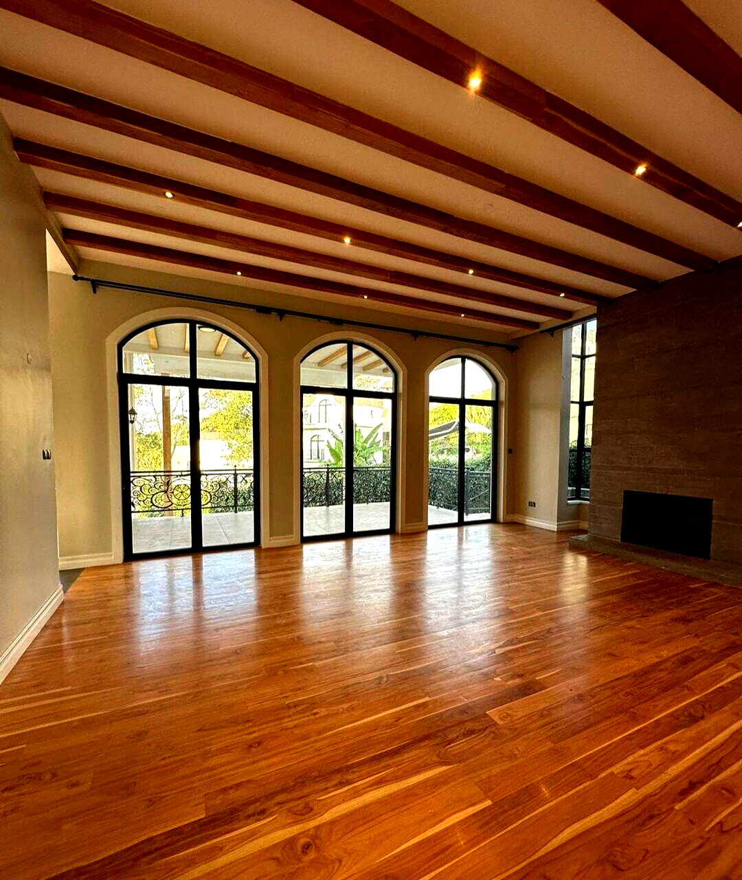 5-Ensuite Townhouse with Heated Pool & Rooftop Terrace - Loresho