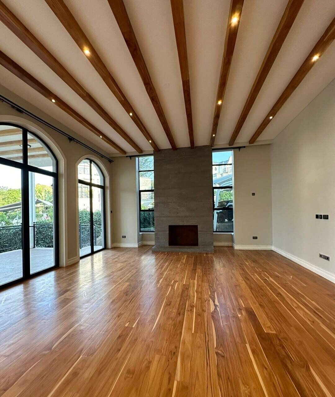 5-Ensuite Townhouse with Heated Pool & Rooftop Terrace - Loresho