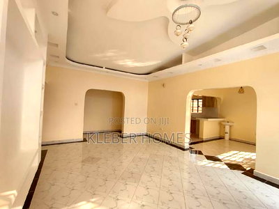 3bdrm Bungalow in Matasia for sale - Image 5