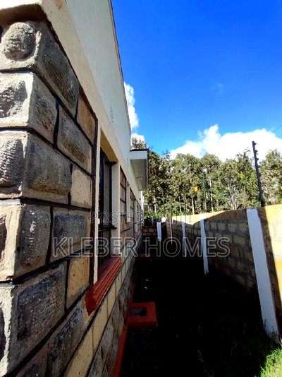 3bdrm Bungalow in Matasia for sale - Image 15