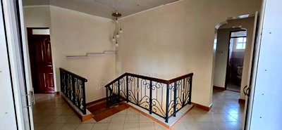 4bdrm House in Kamakis for rent - Image 11