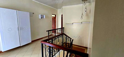 4bdrm House in Kamakis for rent - Image 13