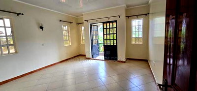 4bdrm House in Kamakis for rent - Image 16