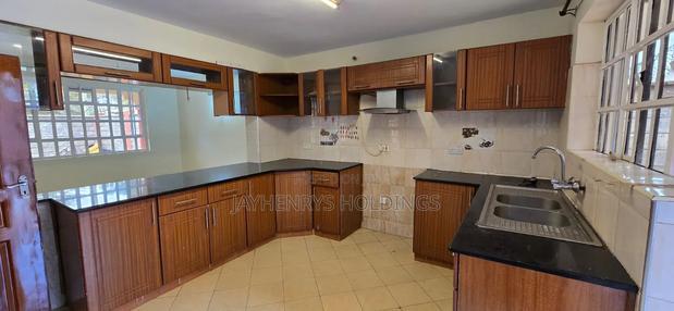 4bdrm House in Kamakis for rent