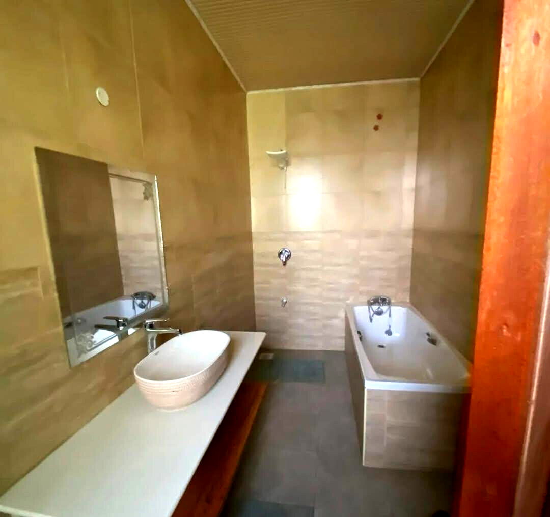 5BR Home with Parking at KSh 300K