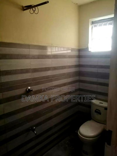 1bdrm Block of Flats in Kaka James, Nakuru Town East for sale - Image 6