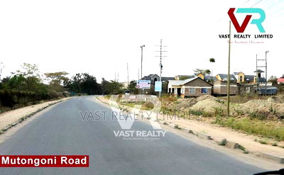 Kinanie Plots - Image 1