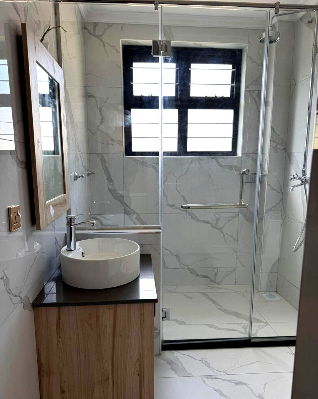 7 All-Ensuite Townhouse with Sunken Lounge & Guest Wing - Runda