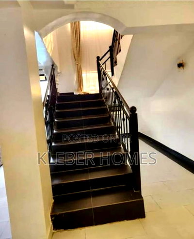 4bdrm Maisonette in Juja for sale - Image 3