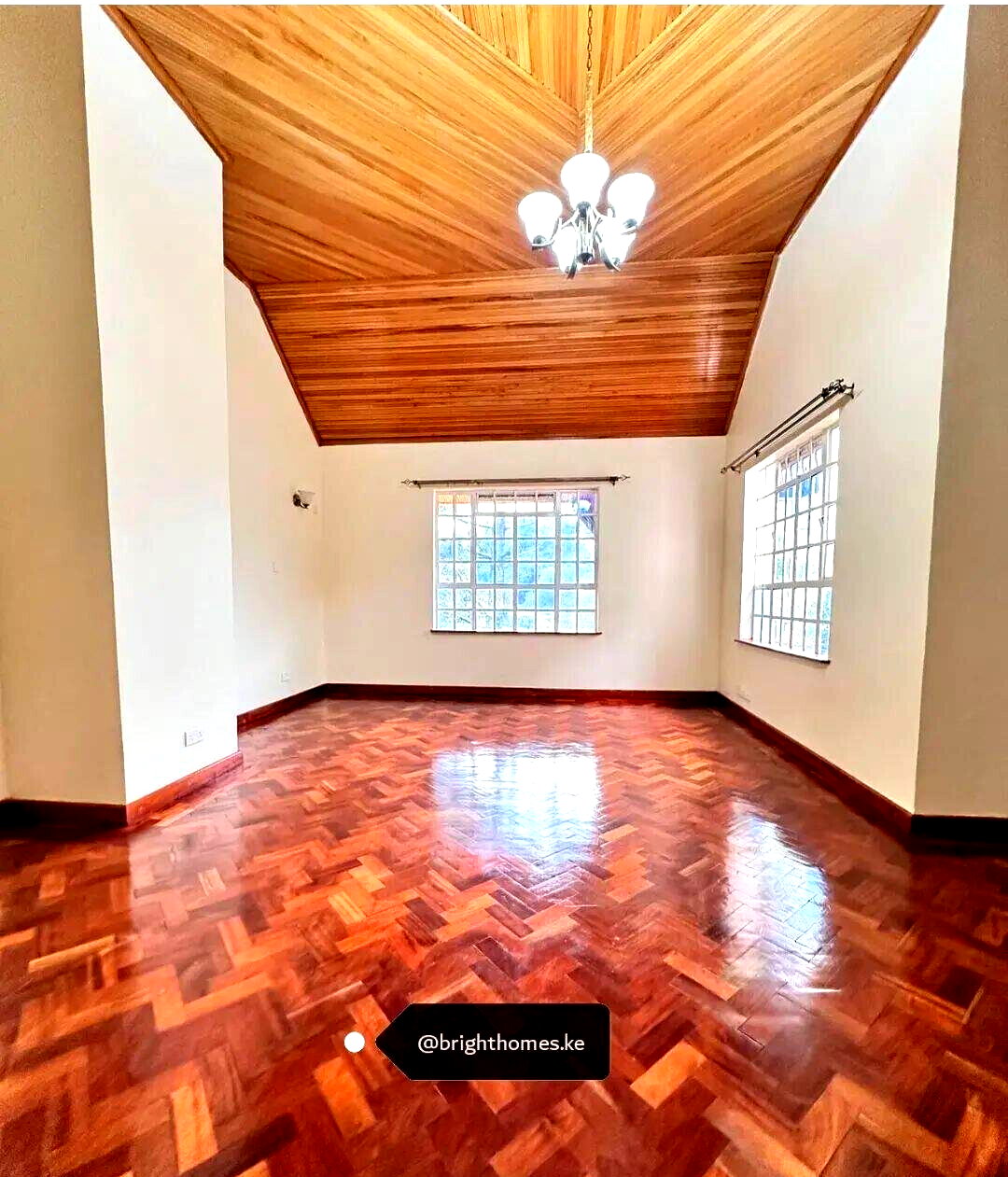 Private Garden 5BR Townhouse in 3-Unit Gated Community - Lavington