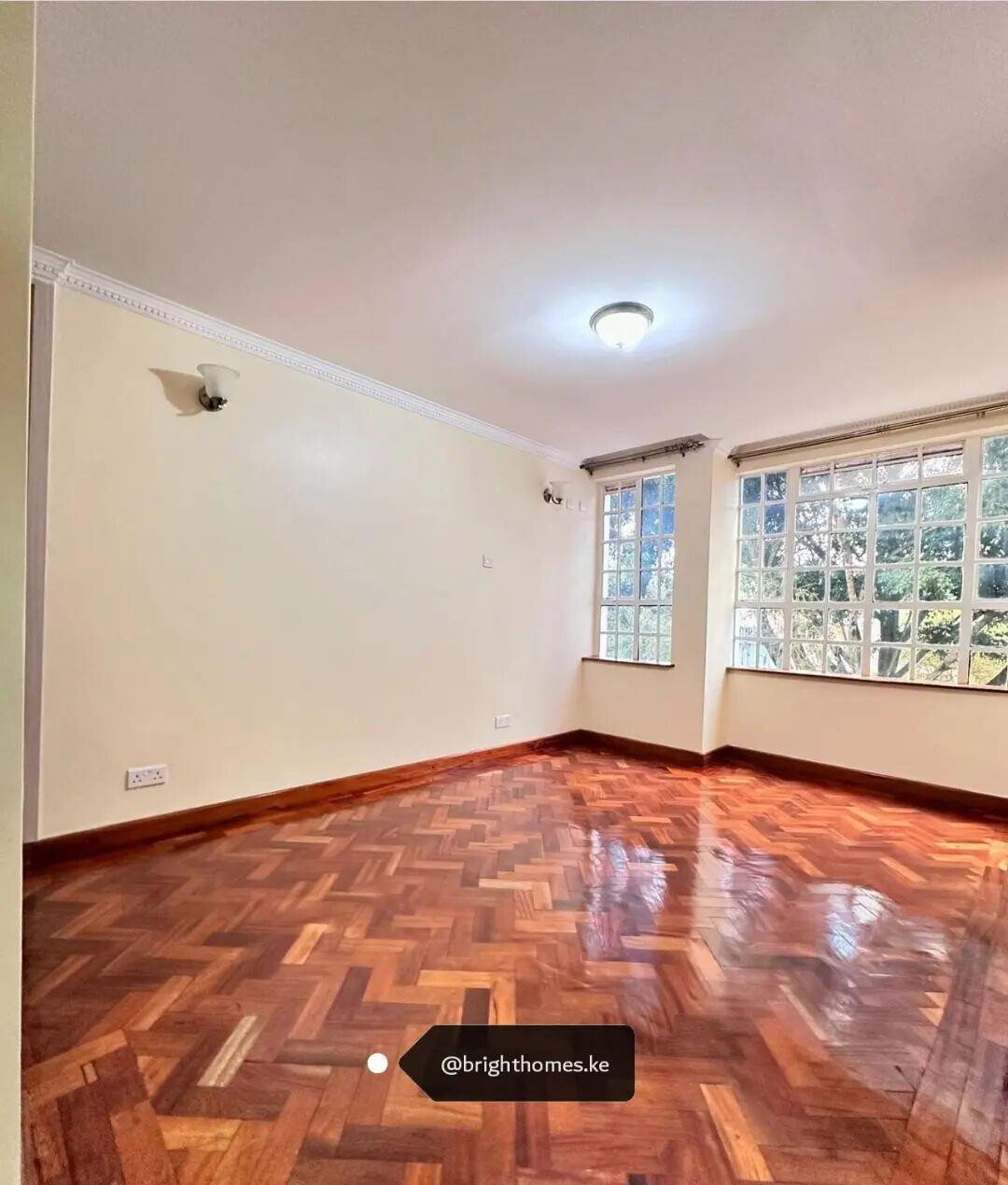 Private Garden 5BR Townhouse in 3-Unit Gated Community - Lavington