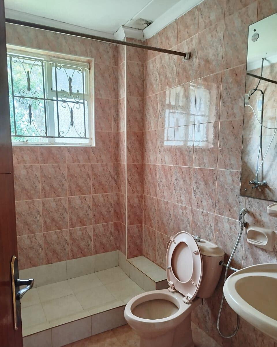 Half Acre 5BR Home with Garden