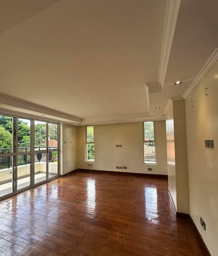 5-Bed Gated Townhouse Steps from Lavington Mall