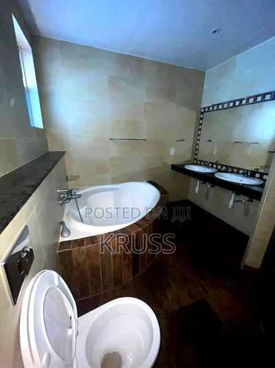 4bdrm Apartment in Nyali for rent - Image 3