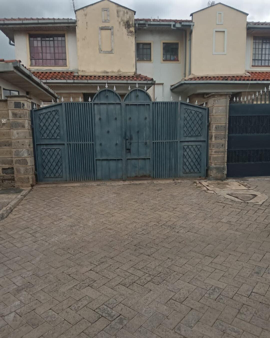 4BR All-Ensuite Maisonette with DSQ & Garden - South C Near Mosque