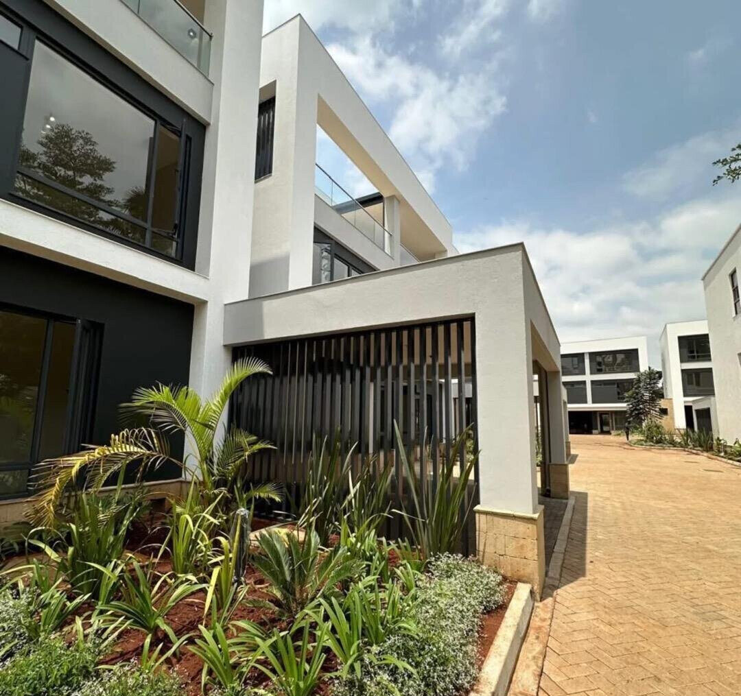 5BR All-Ensuite Townhouse with Study & DSQ - Kyuna, Nairobi