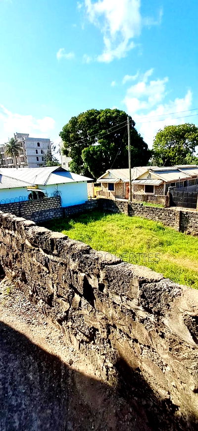 4bdrm House in Utange for sale - Image 4