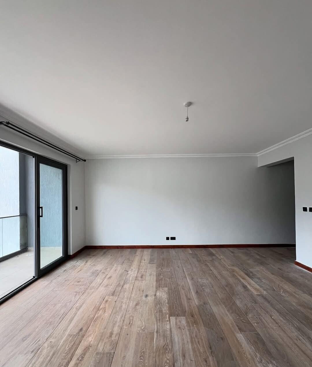 5-Ensuite Villa with Office & Solar Heating - Lavington