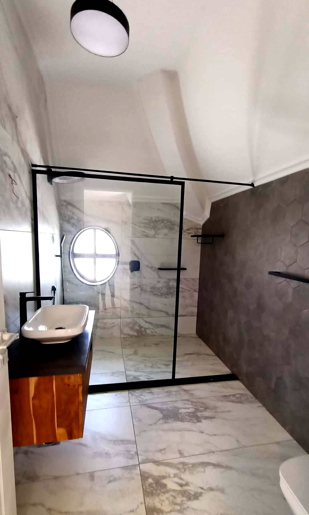 5-Bed Townhouse with Clubhouse & Heated Pool - Loresho