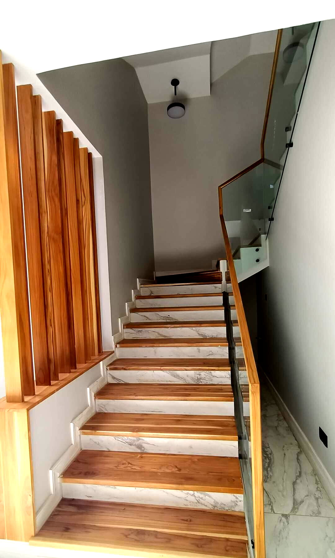 5-Bed Townhouse with Clubhouse & Heated Pool - Loresho