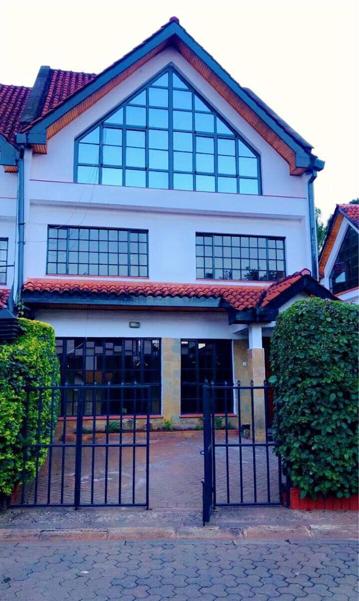 4-Bed Townhouse with DSQ in Brookside - Westlands