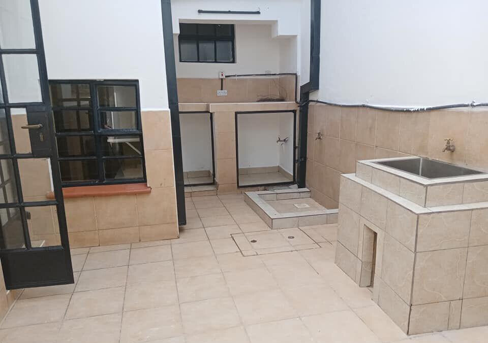 4-Bed Townhouse with DSQ in Brookside - Westlands