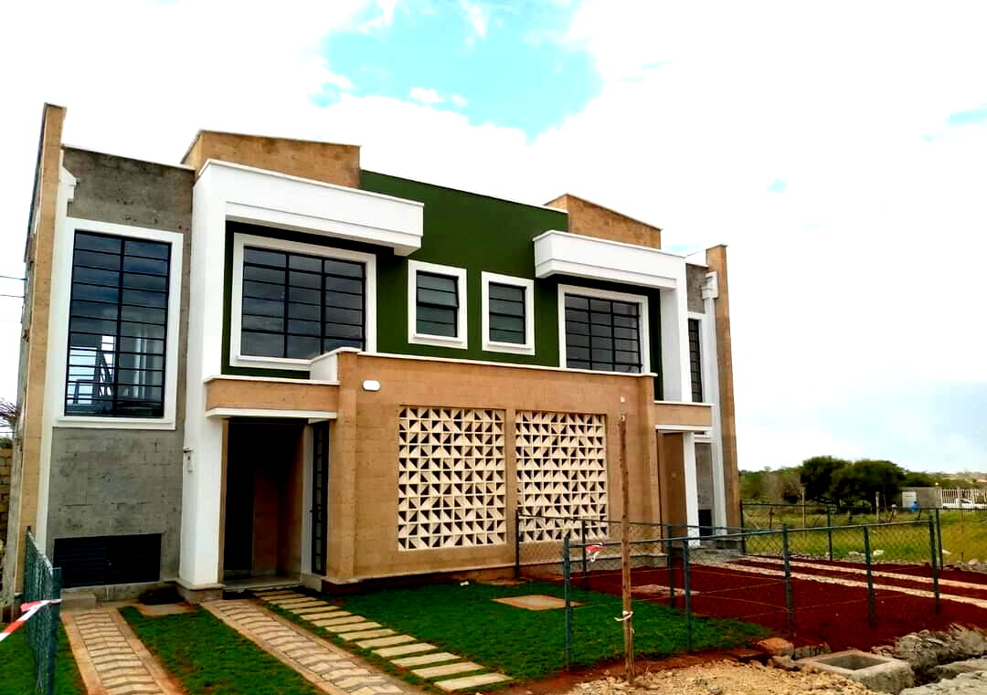 4BR Townhouse with Private Garden & Modern Finishes - Kitengela