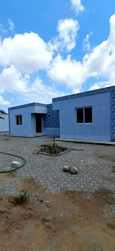 2bdrm Bungalow in Kikambala for sale - Image 2