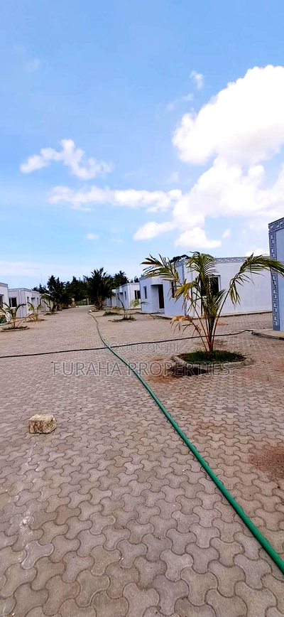 2bdrm Bungalow in Kikambala for sale - Image 4