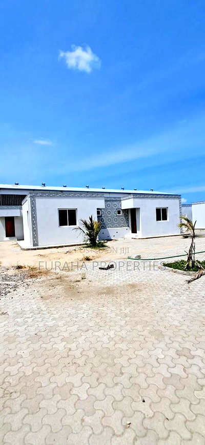 2bdrm Bungalow in Kikambala for sale - Image 1