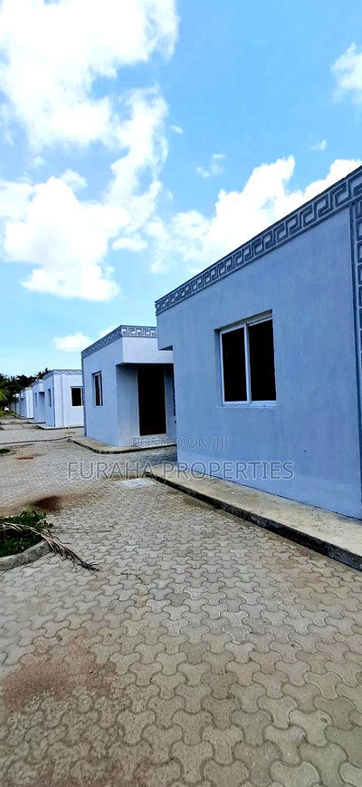 2bdrm Bungalow in Kikambala for sale - Image 9