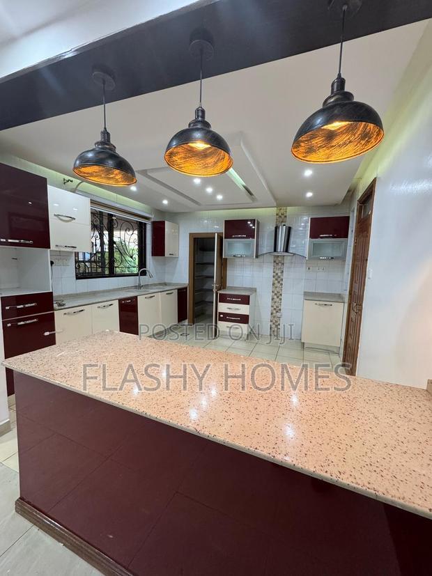 4bdrm Townhouse / Terrace in Syokimau, Gateway Mall Area for rent