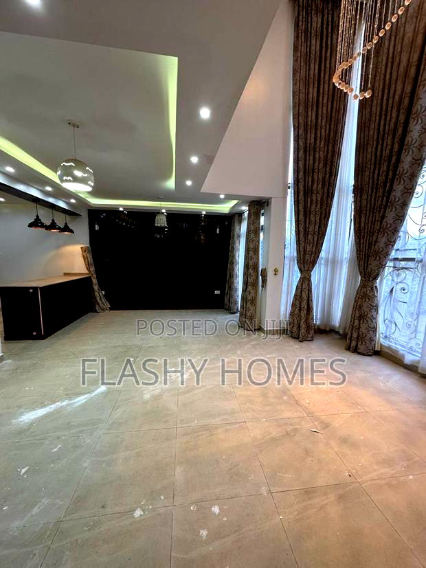 4bdrm Townhouse / Terrace in Syokimau, Gateway Mall Area for rent