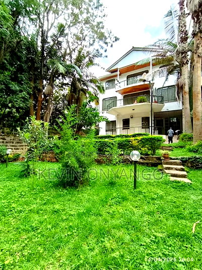 4bdrm Townhouse / Terrace in Kileleshwa for rent - Image 2