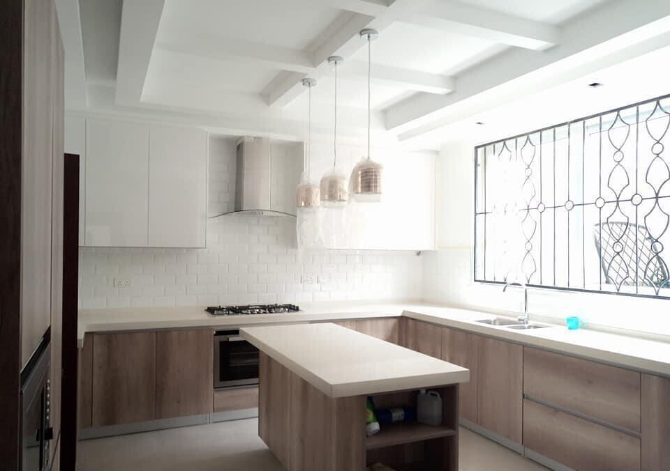5-Bed Townhouse with Two Kitchens & Prayer Room - Lavington