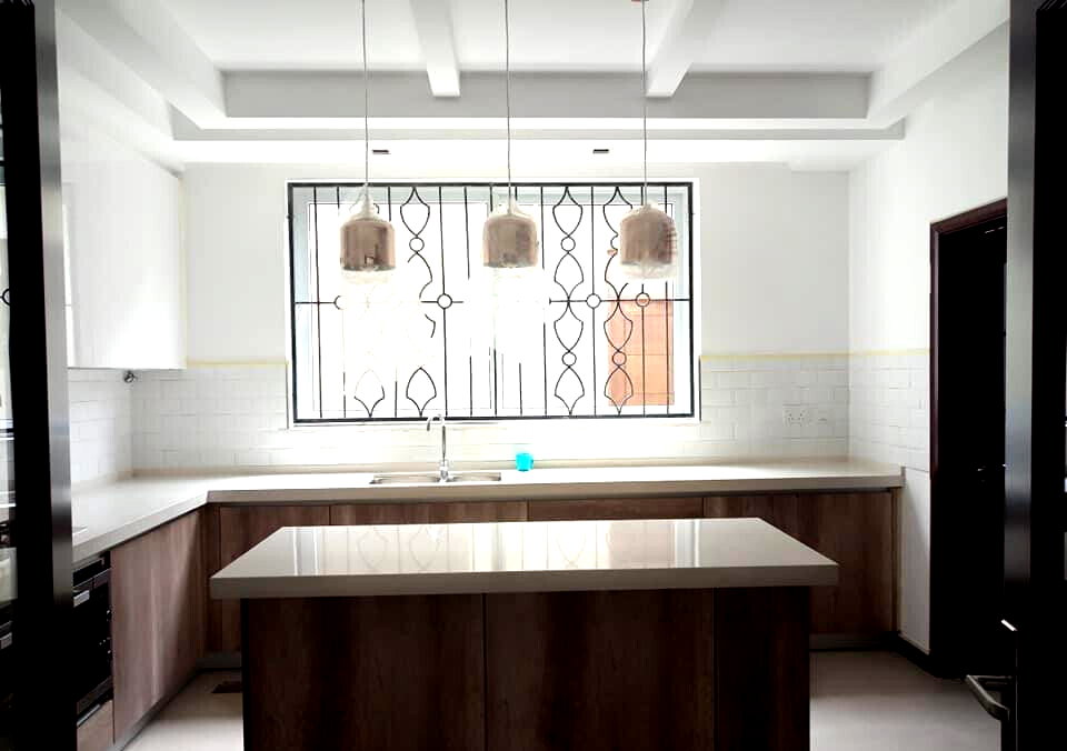 5-Bed Townhouse with Two Kitchens & Prayer Room - Lavington