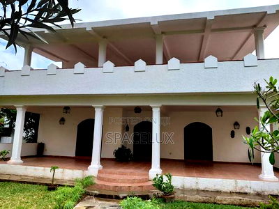 3bdrm Villa in Watamu for sale - Image 3