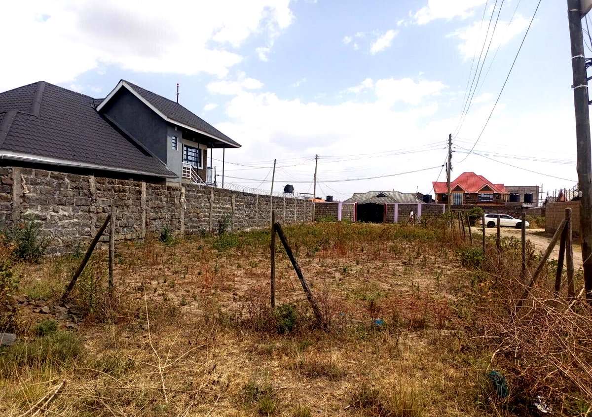 1/8 Acre Plot Under 2M
