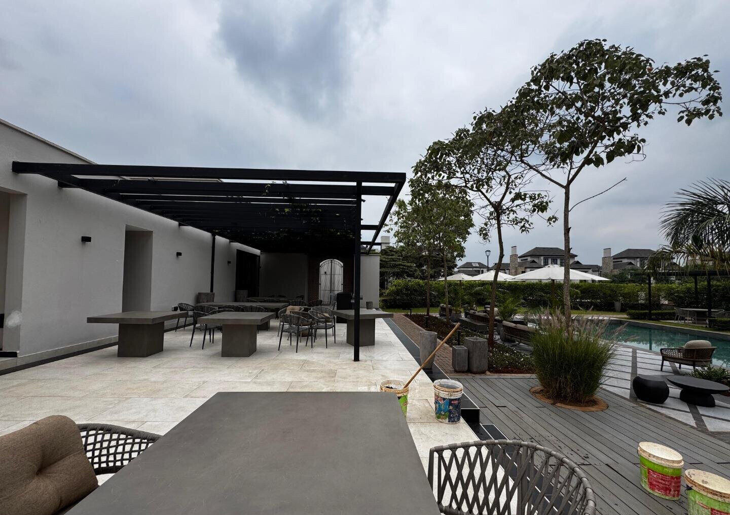 5BR Townhouse with Heated Pool & Clubhouse in Runda Estate