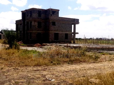 5bdrm Maisonette in Kamulu, Nairobi Central for sale - Image 1