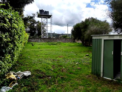 Large Eighth Acre Gated Plot (70*100) in Kerarapon, Ngong - Image 3