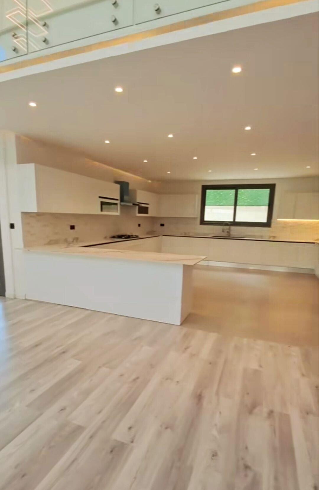 Spacious 5-Bed Townhouse in Gated Community - Lavington